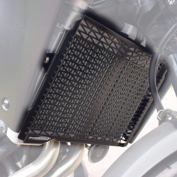 Pyramid Plastics Pyramid radiator guard | matte black | triumph street triple 675 2013>2016